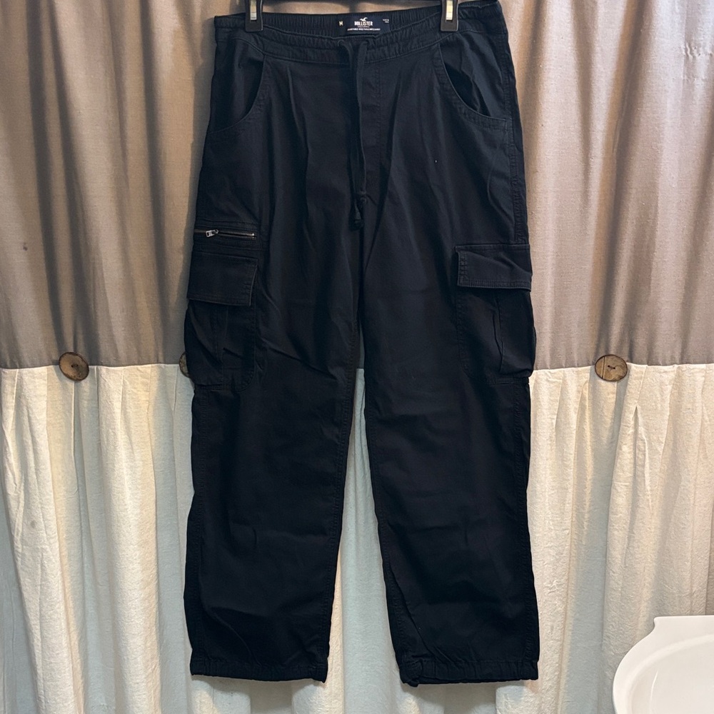 Hollister adjustable rise baggy parachute pants 
Medium 3 pairs
